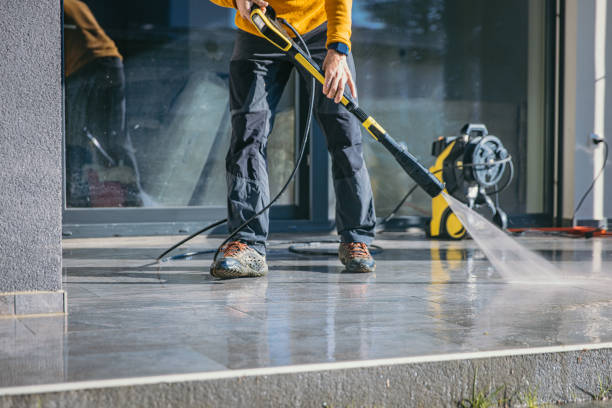 Pressure Washing Brick in Crosby, TX
